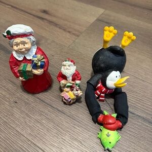 Holiday Editions Festive Figurine Set